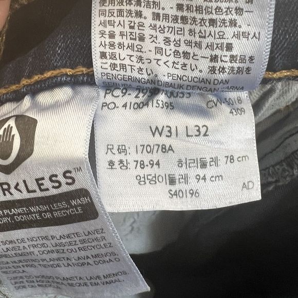 LEVI’S 502 Men's Zip Fly Tapered Blue Denim Jeans W31 L32 - Picture 9 of 11